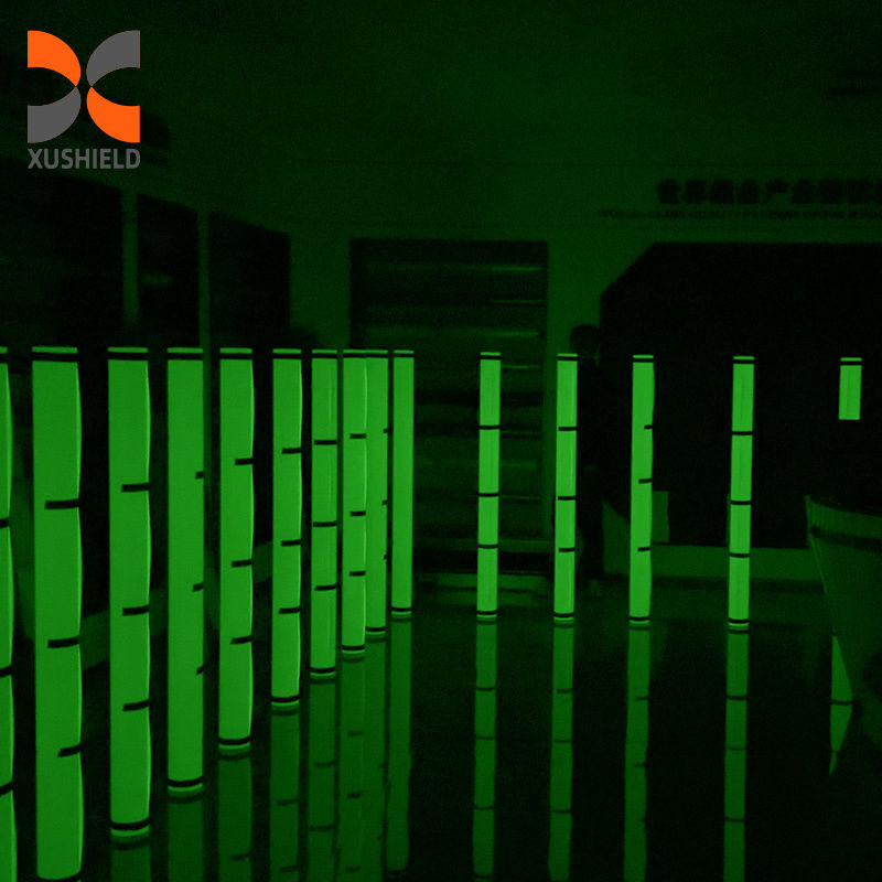 Trocken-Nass-Installation Anti-Flecken TPU Farbe PPF Fluoreszenz Grünes Licht Lumineszenz TPU Weiß bis grünes Fotochromismus Autofarbe Schutzfilm